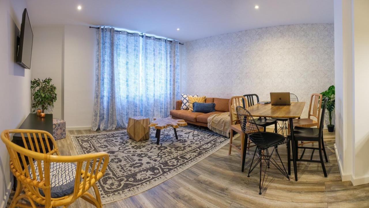 סנטיאגו דה קומפוסטלה Zafiro Flat By Serendipia Turismo מראה חיצוני תמונה